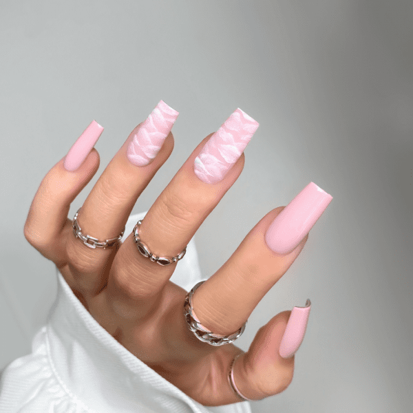 lecente create tour Eiffel gel polish nails