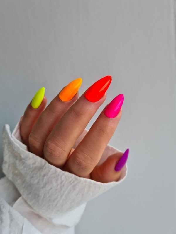 Scratch Neon Nail Powder - Image 2