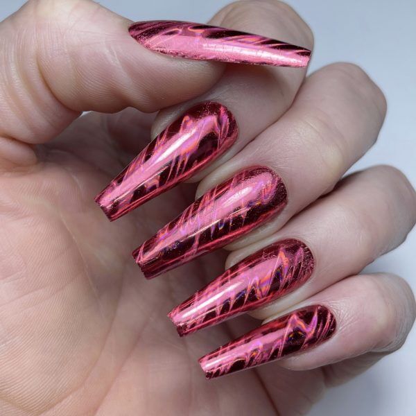 bright pink waves foil on hands